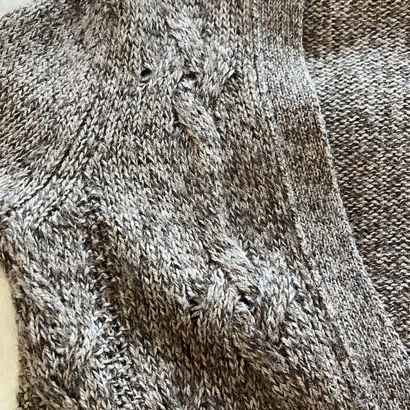 Ann Taylor long sweater - Picture 8 of 11
